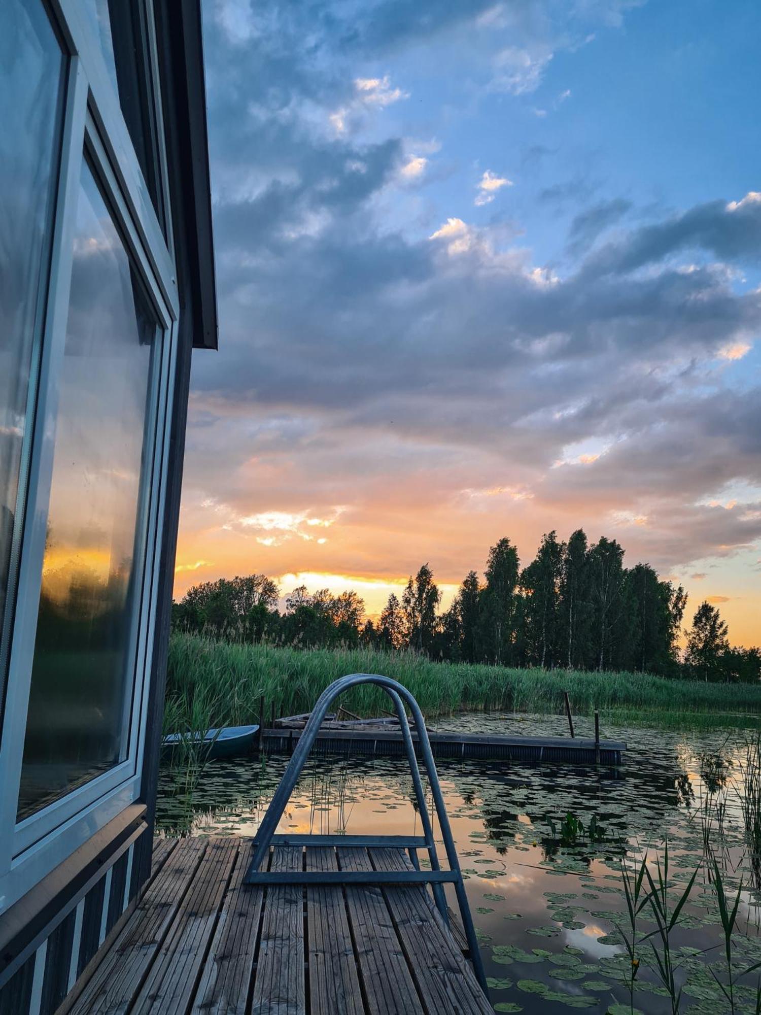 Million Star Hotel Latgale Nastrova 외부 사진